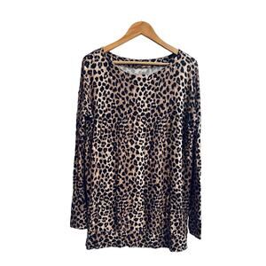 A Pea in the Pod Animal print shirt
